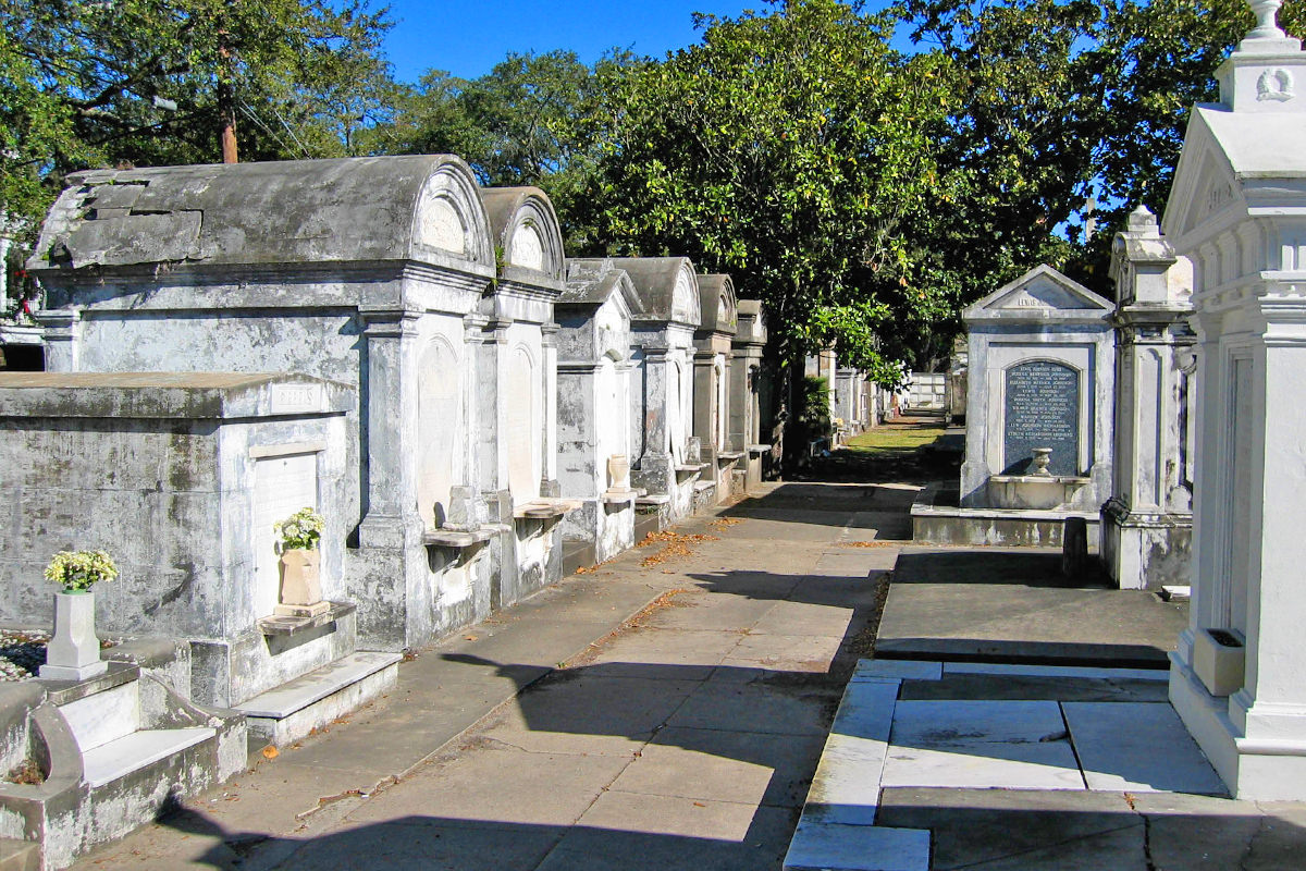 White crypts at the Lafayette Cemetery looking pretty against the blue sky.