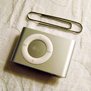 iPod Shuffle Clip