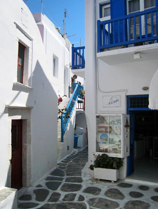 Mykonos Alley
