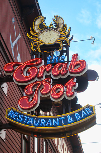 Crab Pot Neon