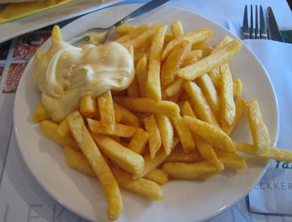 Frites mit Mayo