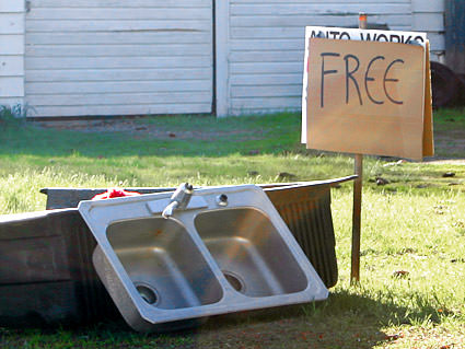 Free Sink