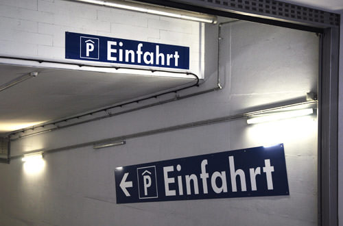 Double Fahrt Signs!