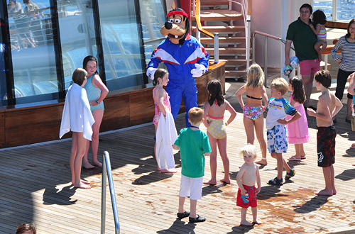 Kids on the Disney Magic