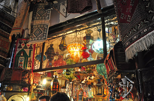 Medina Lighting Seller