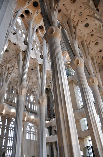 Sagrada Família Interior Columns