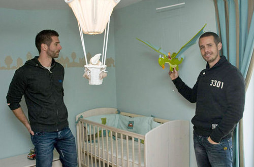 Peter Meurrens and Laurent Ghilain's waiting in their nursery.