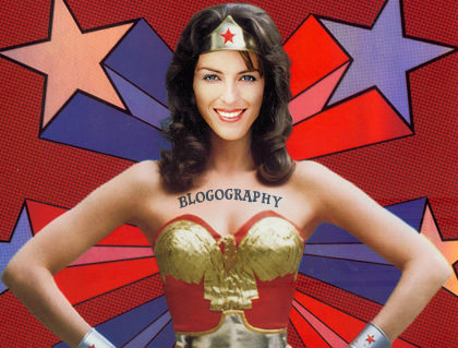 Elizabeth Hurley is Wonder Woman!