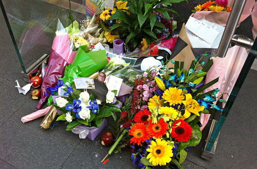 Flowers for Steve Jobs at Apple Store Sydney