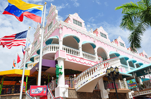 Colorful building in Oranjestad