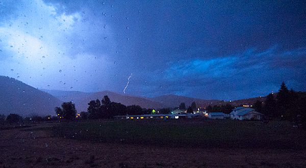 Storm Lightning