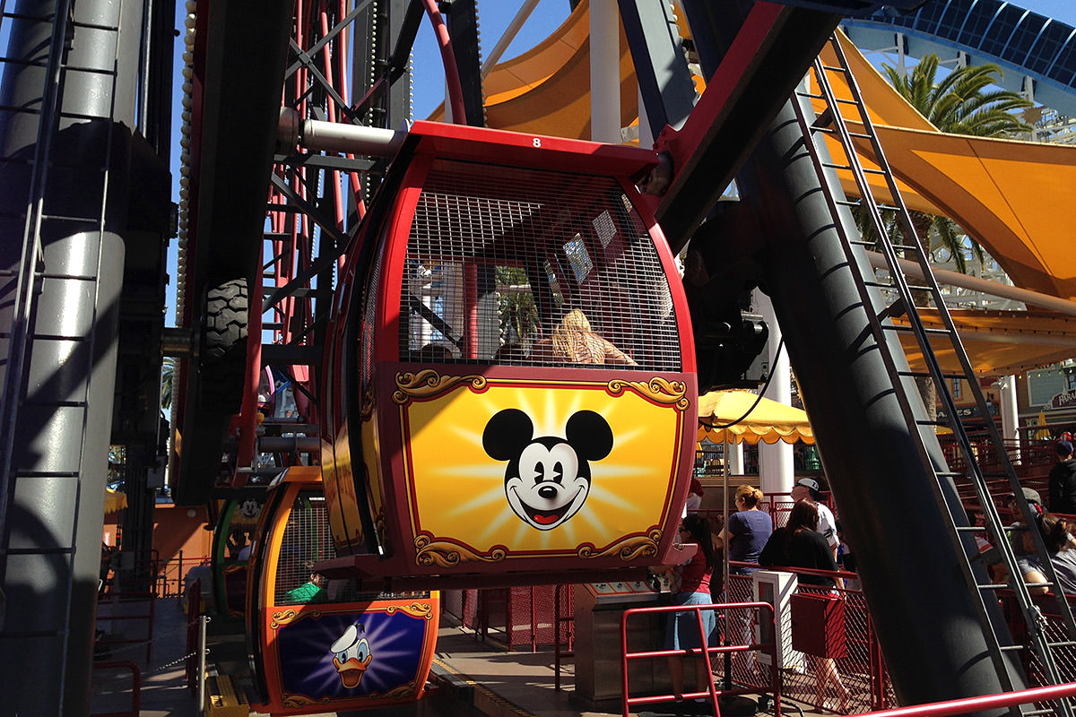 Mickey's Fun Wheel