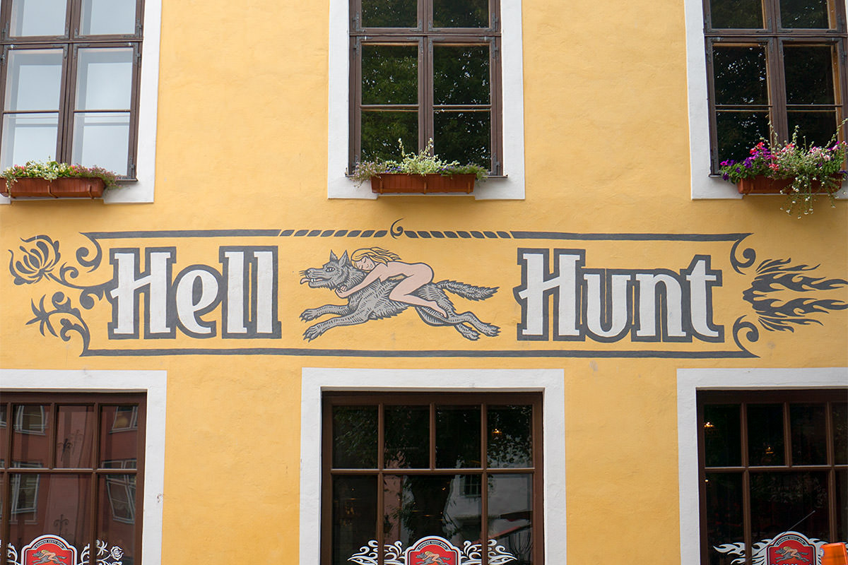 Hell Hunt Sign