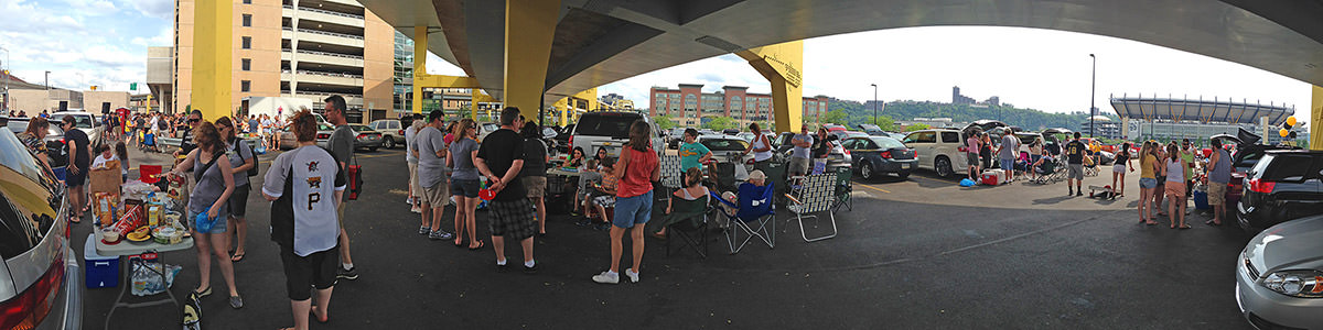 Tailgating Pirates Fans!