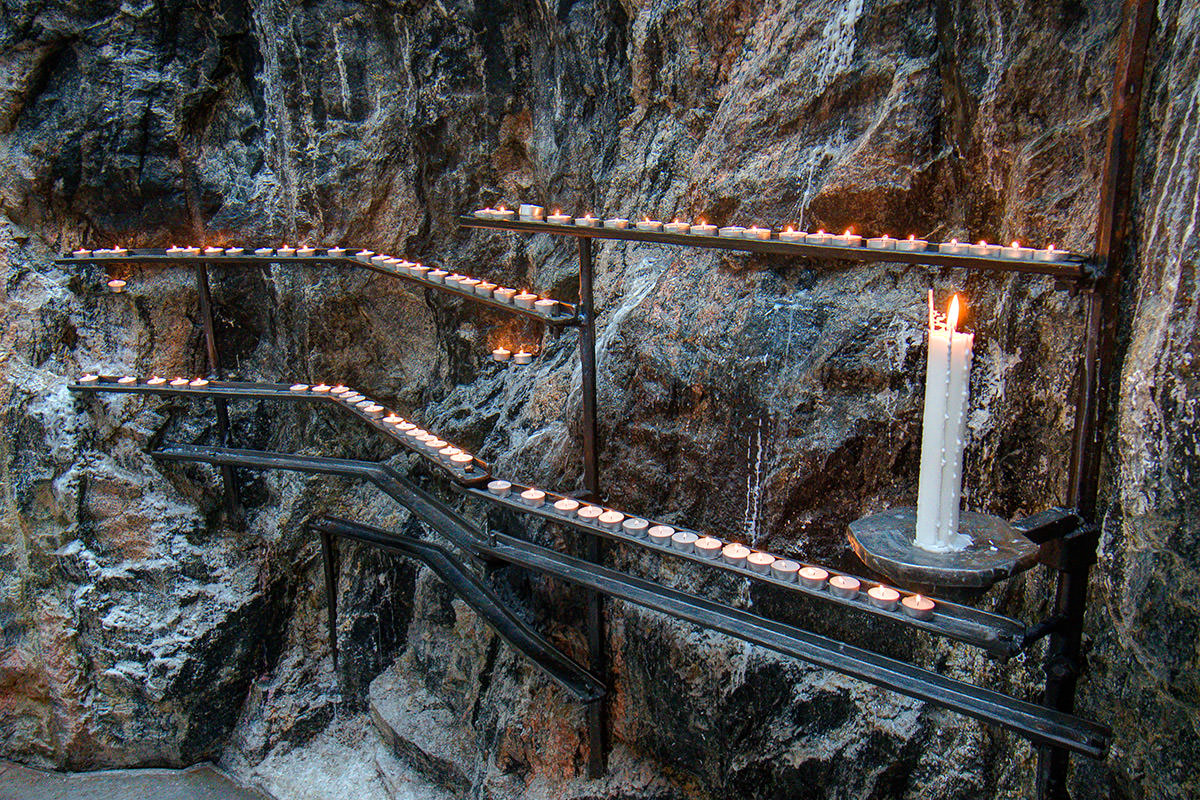 Temppeliaukion Church Prayer Candles