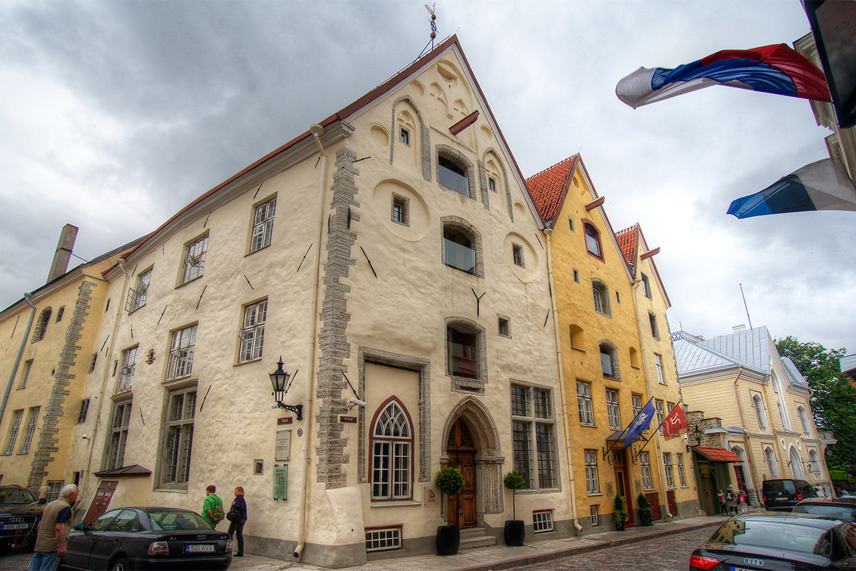 Three Sisters Tallinn