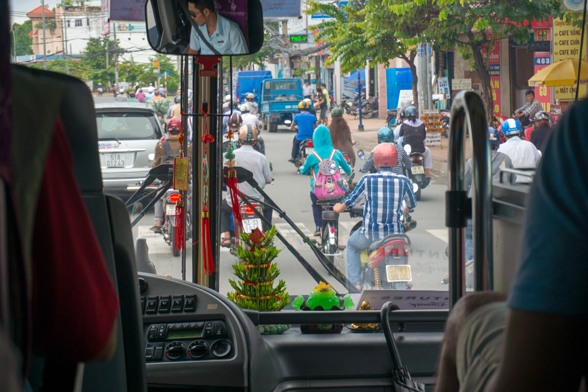 Củ Chi Bus Drive