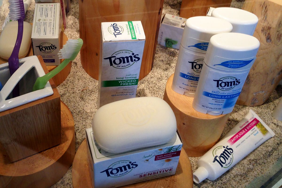 Tom's of Maine Product Display
