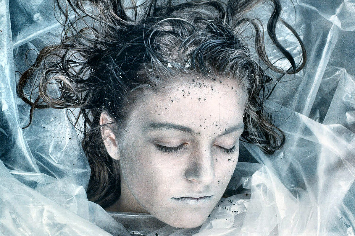 Laura Palmer... She's Dead, Wrapped in Plastic!