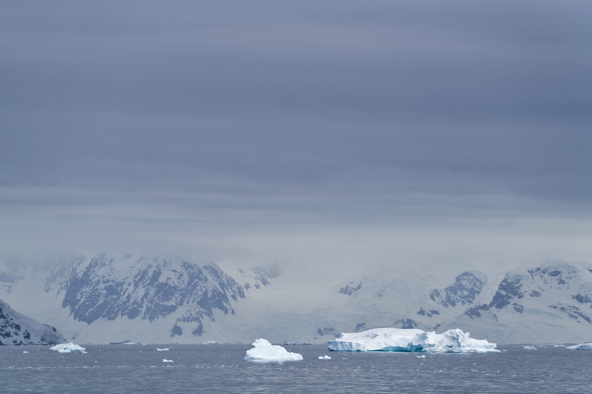 Weather at Hydrurga Rocks