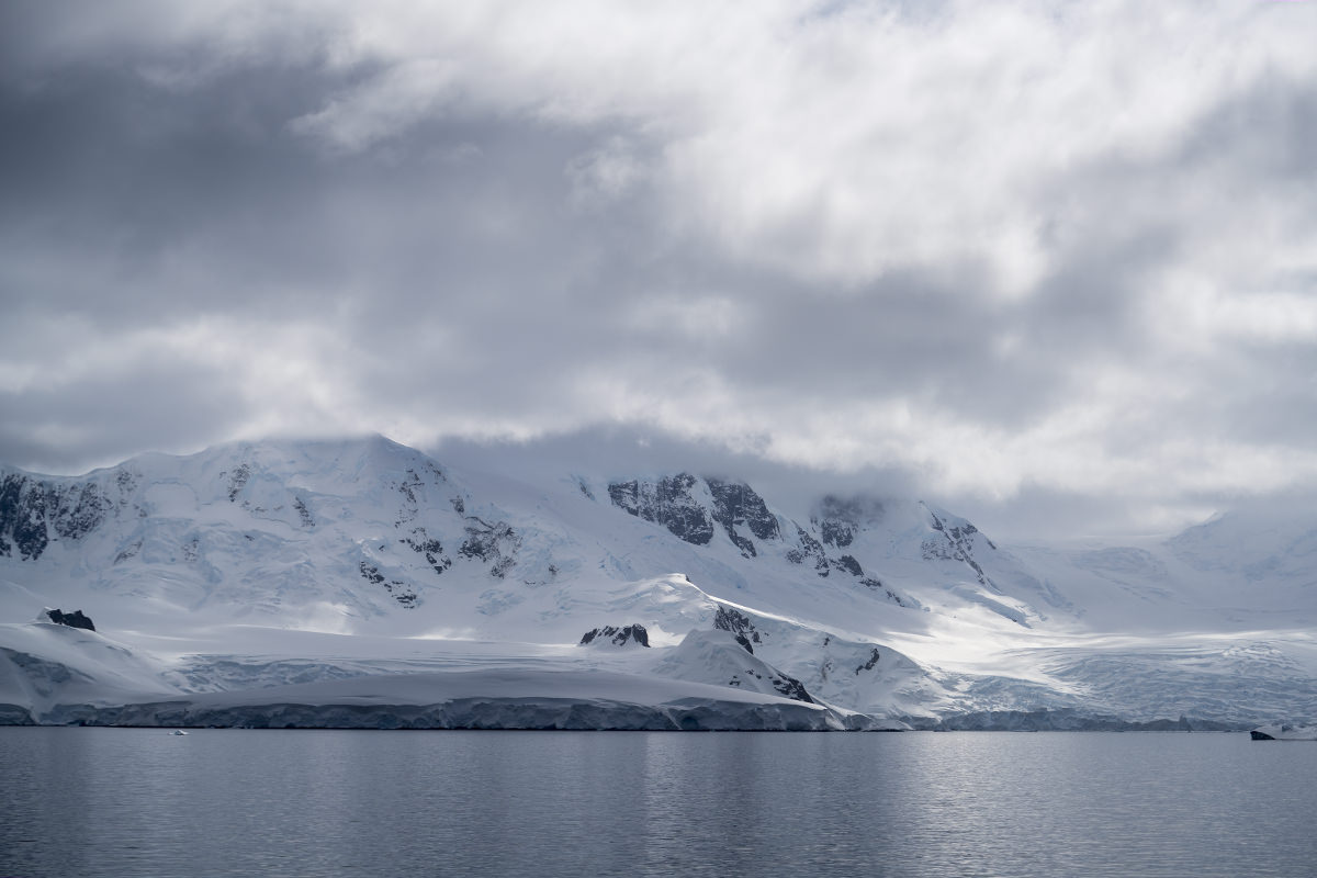 Weather at Hydrurga Rocks