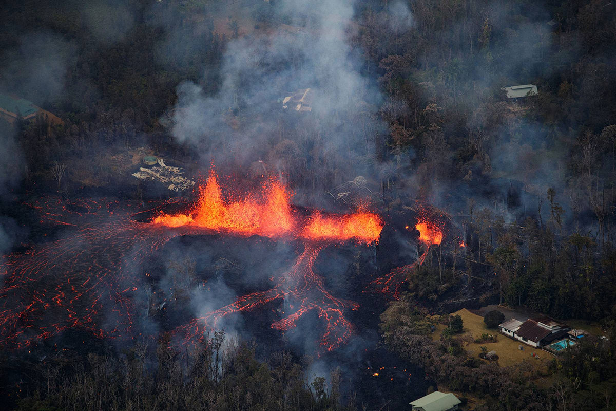 Kilauea Eruption by Bruce Omori from Paradise Helicopters