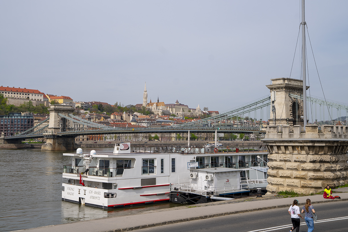 Széchenyi Chain Bridge in Budapest