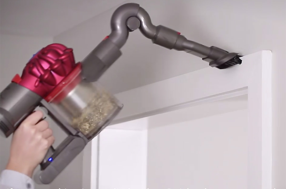 Dyson Top-Of-Door Sucker