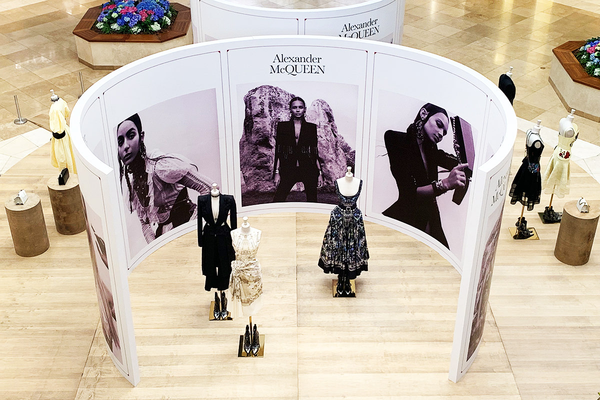 Alexander McQueen Display