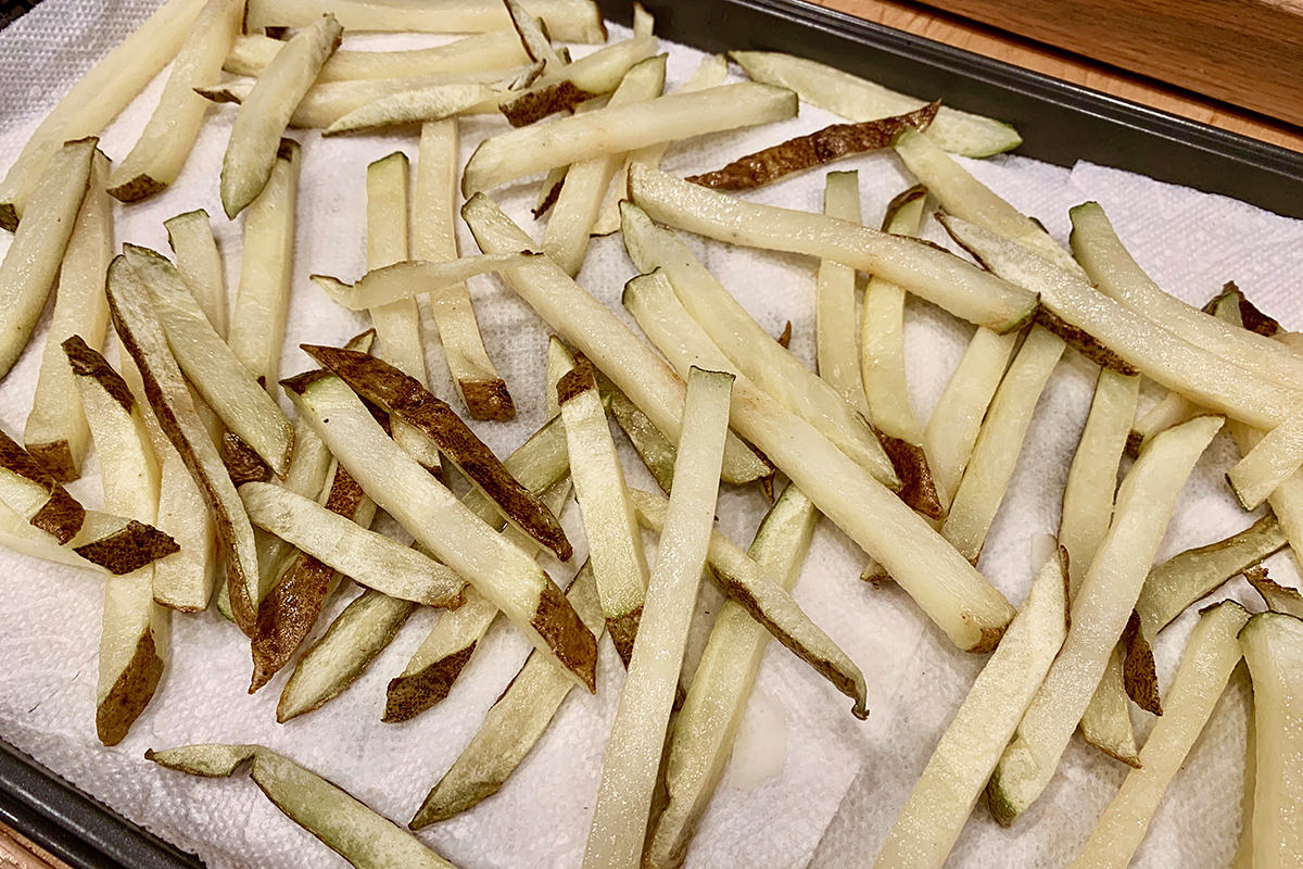Making Home Pub Fries