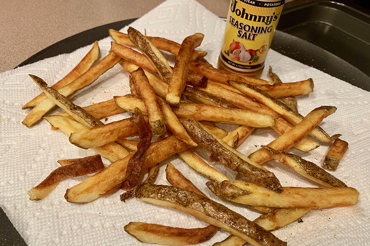 Making Home Pub Fries