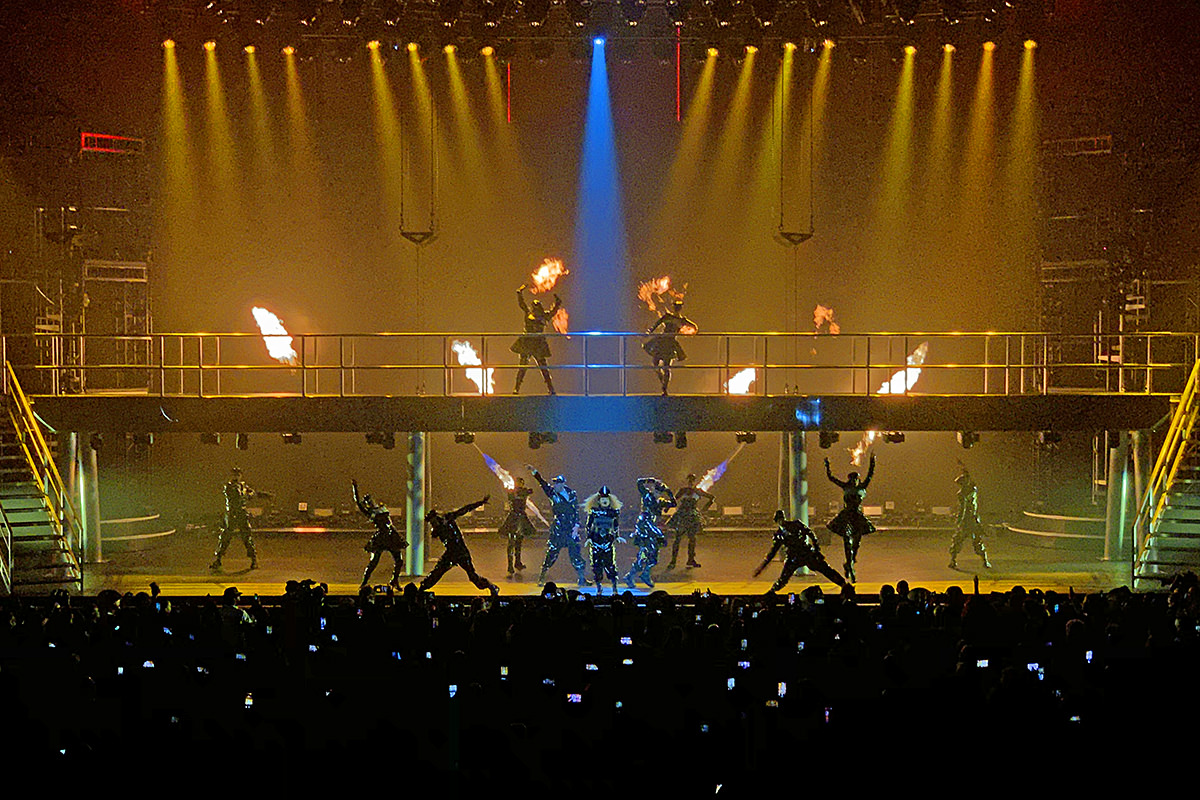 Janet Jackson in concert at The Park Theater in Las Vegas with lights ablazin'