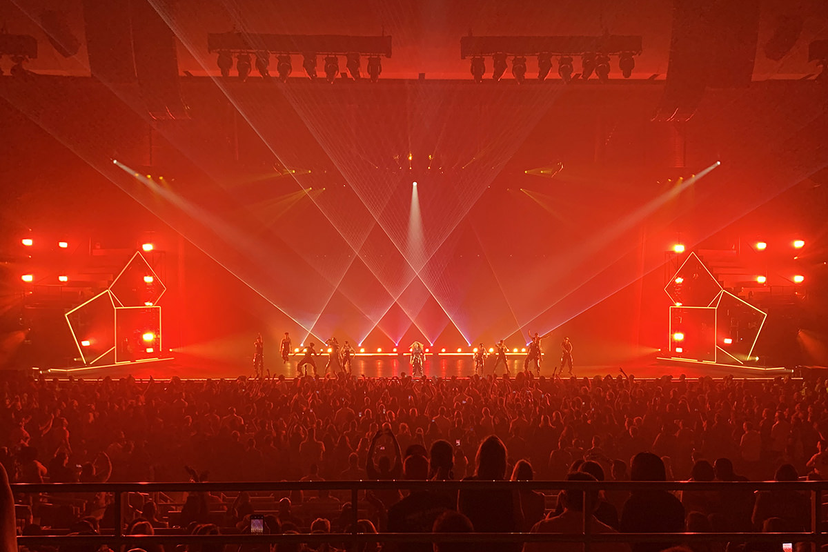 Janet Jackson in concert at The Park Theater in Las Vegas with lights ablazin'