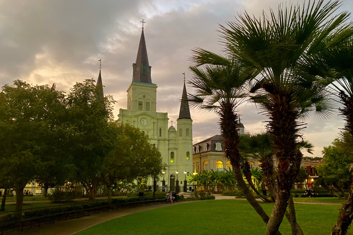 Another shot of St. Louis Cathedral at dusk with a lovely green glow on the sides of the building.