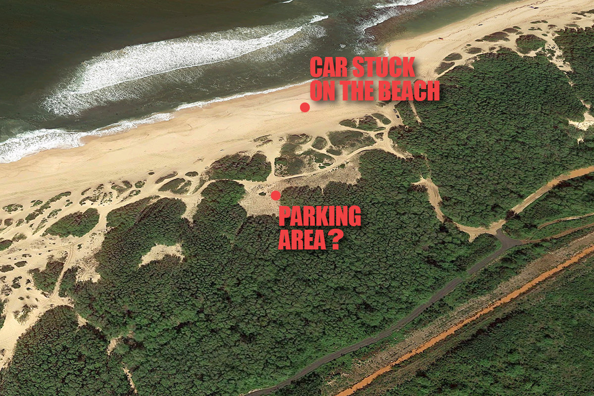 A map of Polihale Beach showing the possible access road and possible parking area up off the beach.