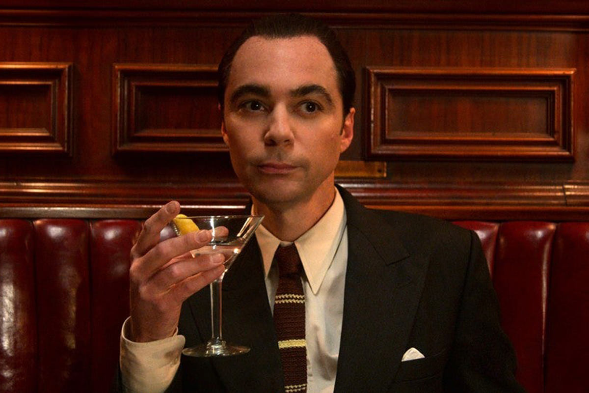 Jim Parsons drinking a martini in a still from HOLLYWOOD.