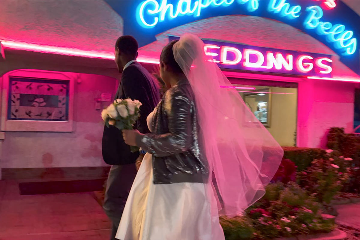 Gorgeous video of a couple getting married in Vegas.