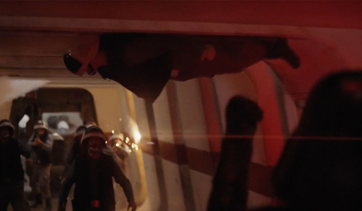 Darth Vader crushes a Rebel scum on the ceiling!