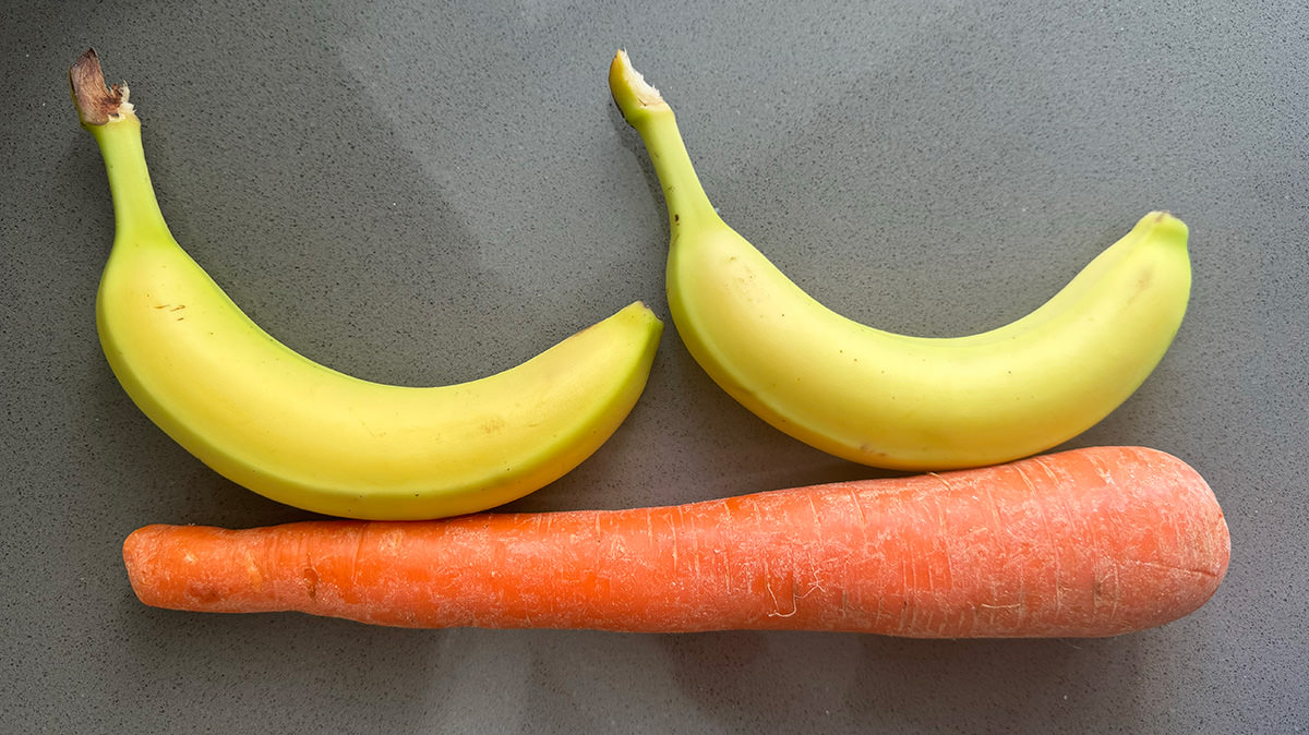 A GIANT CARROT (Bananas for scale)
