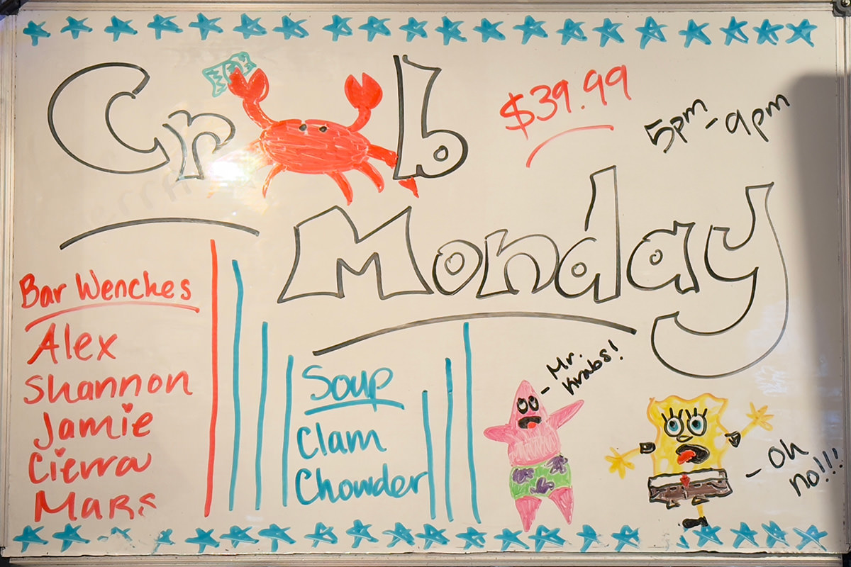 CRAB MONDAY sign with a crab... and Patrick saying MR KRABS! and SpongeBob saying OH NO!!!