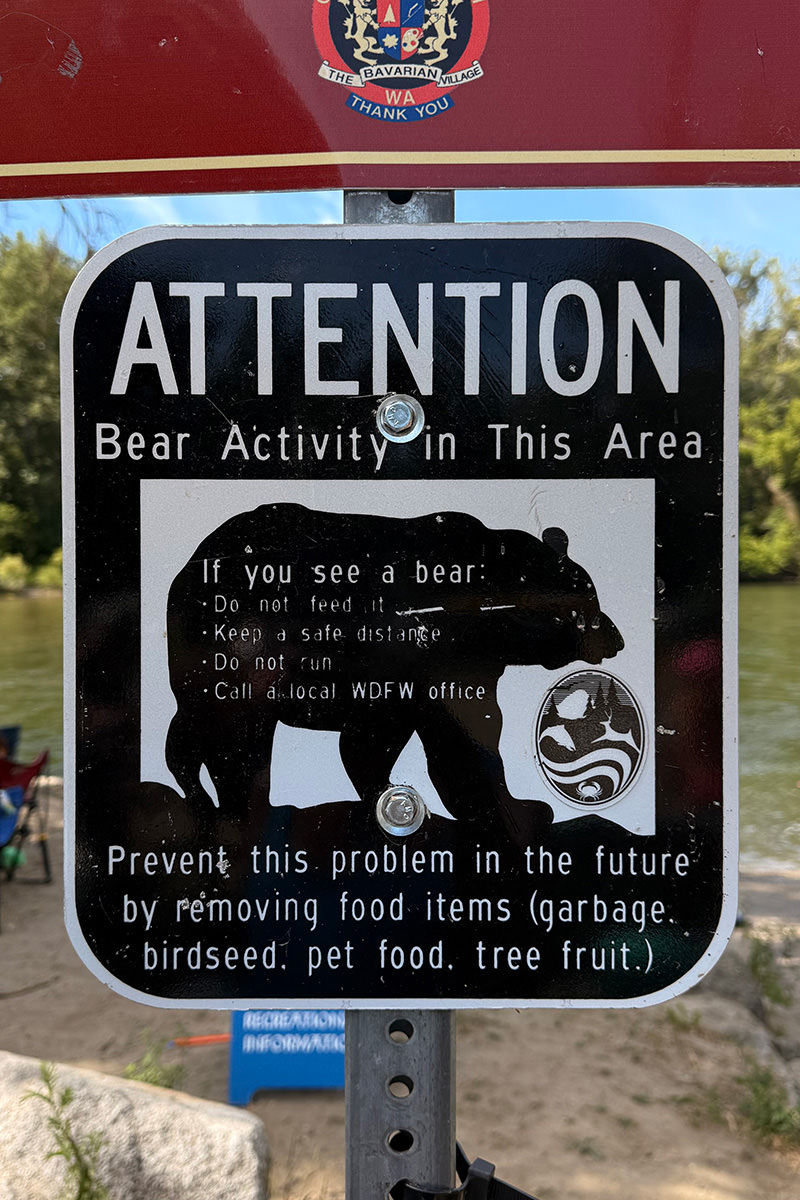 BEWARE OF BEARS sign!