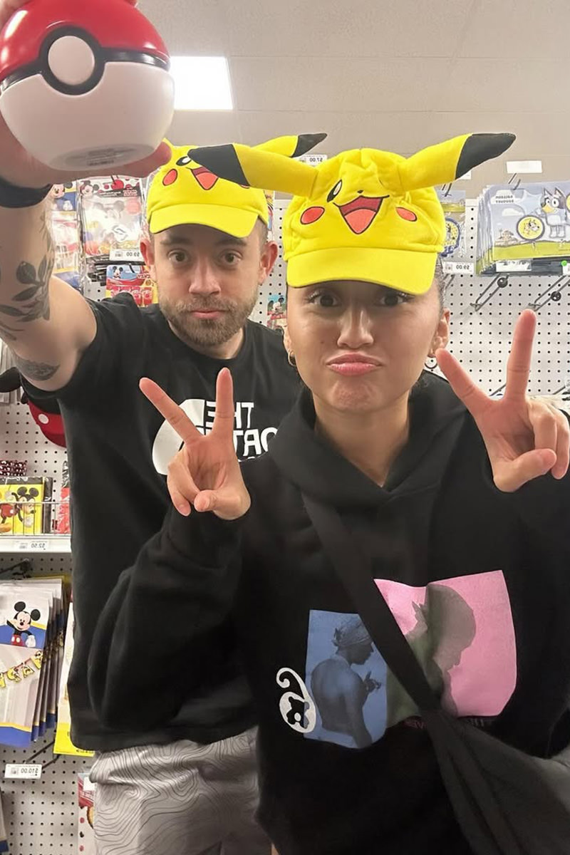 Pokemon hunter couple