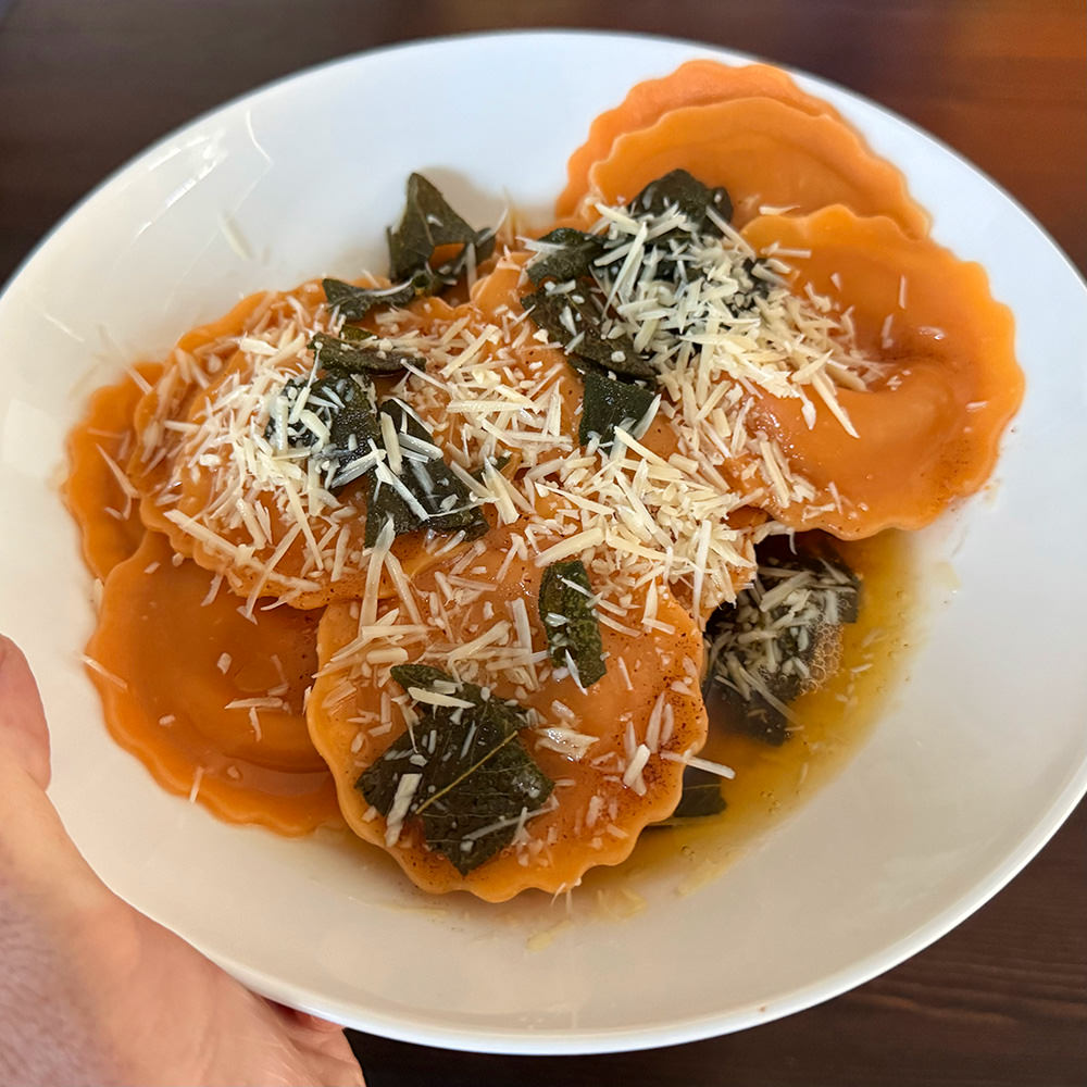 My beloved butternut squash ravioli in browned butter with crispy sage... looking all delicious!