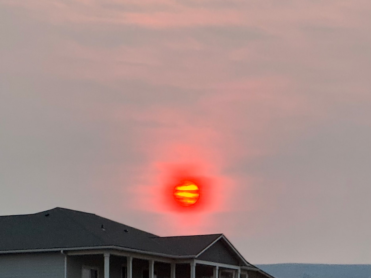 Red and yellow angry sun!