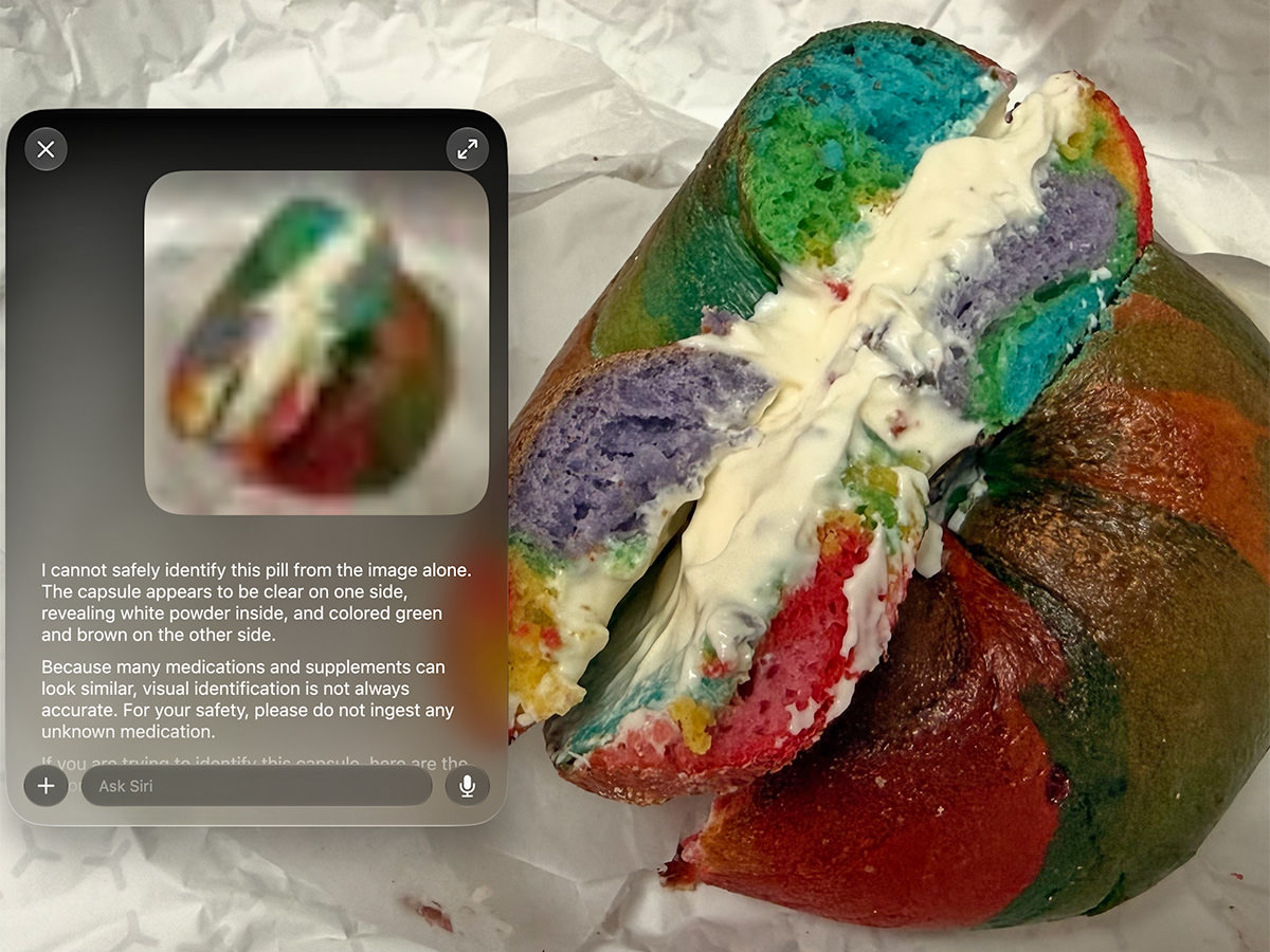 Siri thinks my bagel is a pill.